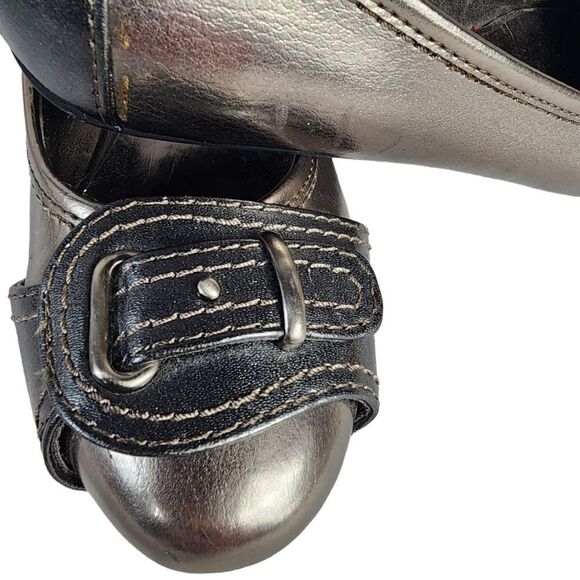 Banana Republic Grey buckle Flats Ballet Shoes - Picture 3 of 5